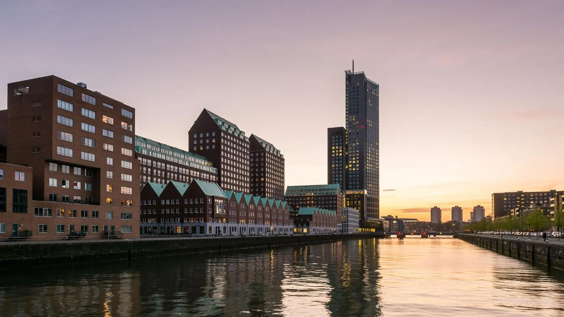 Riverview Apartment Rotterdam Netherlands
